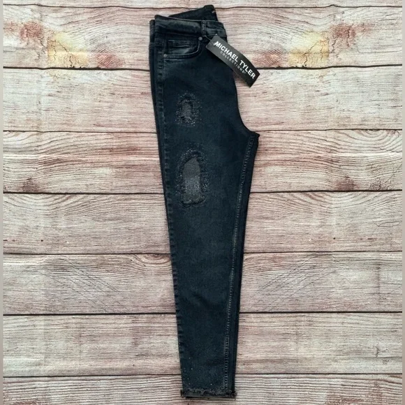 NWT!⭐️ Michael Tyler • Distressed Jeans with Rhinestone Accents- Women’s Size 12 - Picture 13 of 16